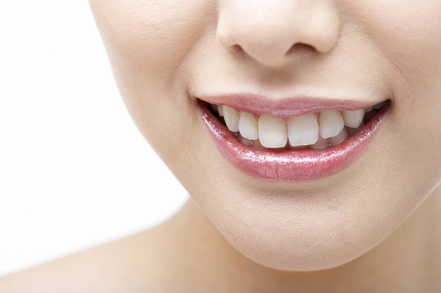 矯正治療で美しい歯並びと正しい噛み合わせを。